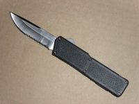 Lightning Black OTF D/A Automatic Silver Serr Knife